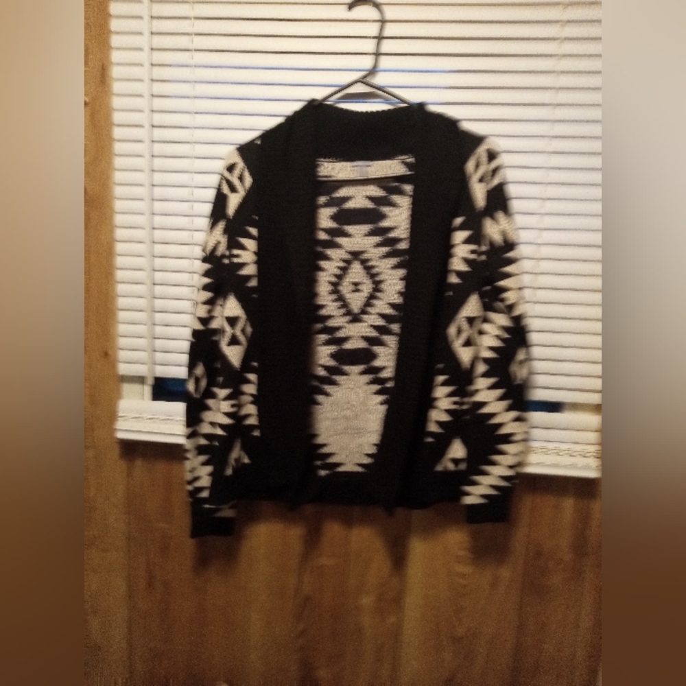 Charlotte Russe cardigan small